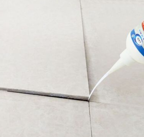 武陵瓷砖空鼓维修公司分享卫生间瓷砖脱落的原因可能有以下几点